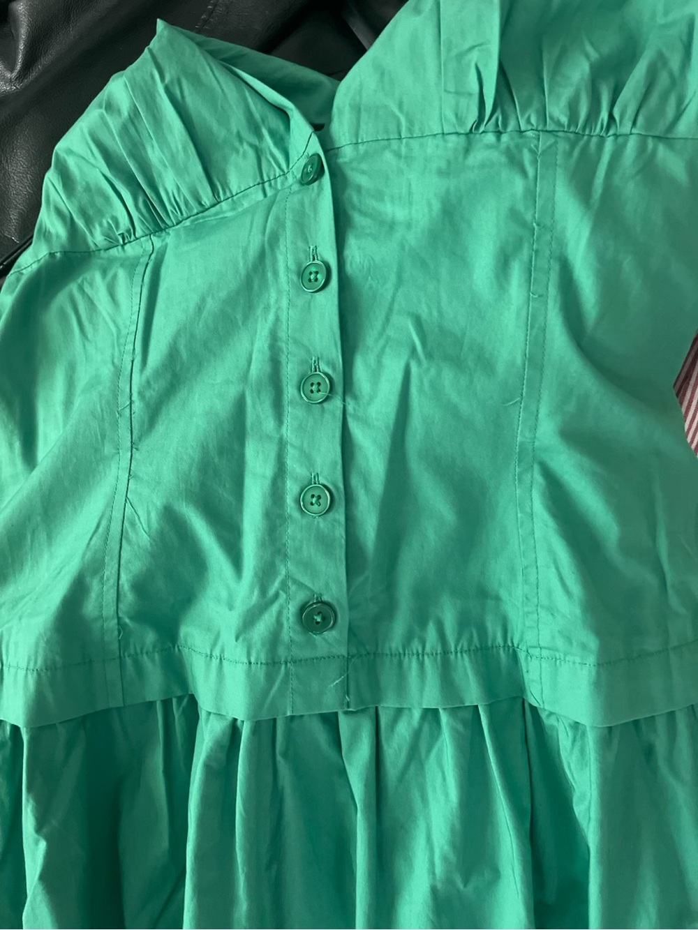 Sleeveless Green Halter Midi Dress - Picture 8 of 10